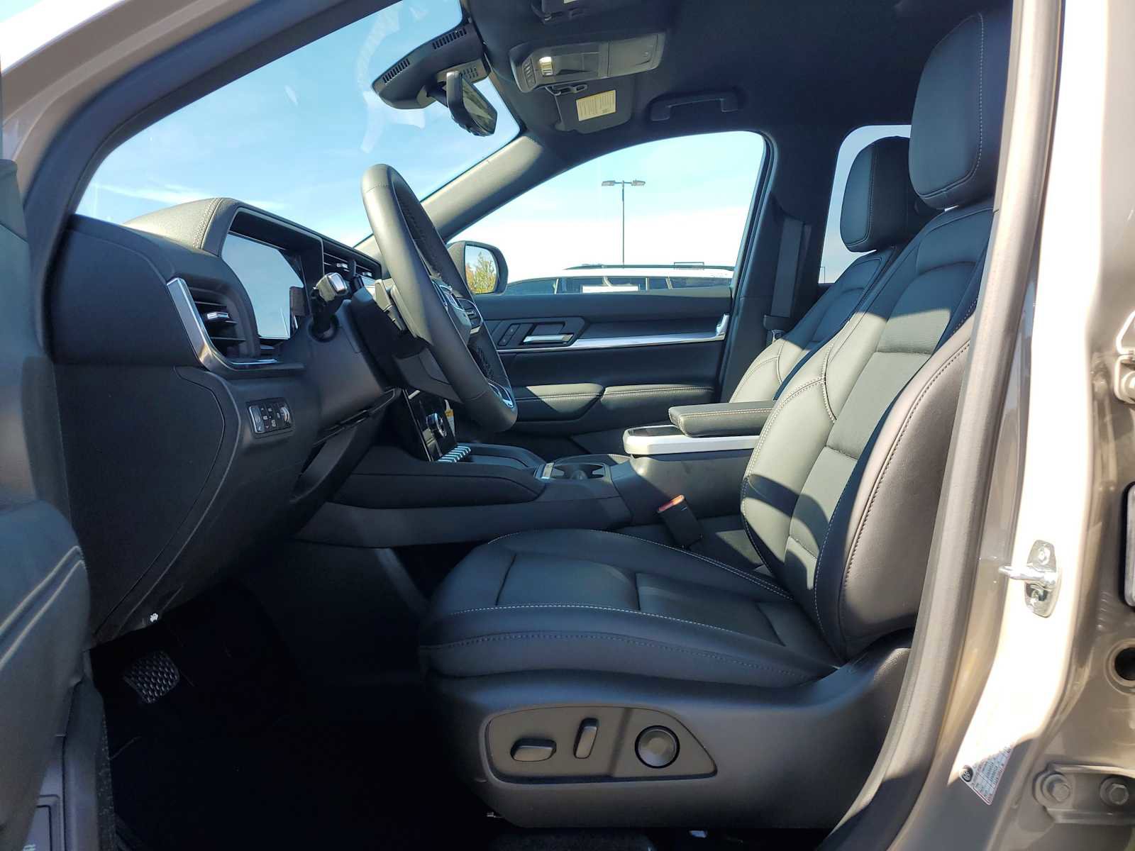 New 2026 GMC Terrain Elevation w/ Elevation Premium Package image 13