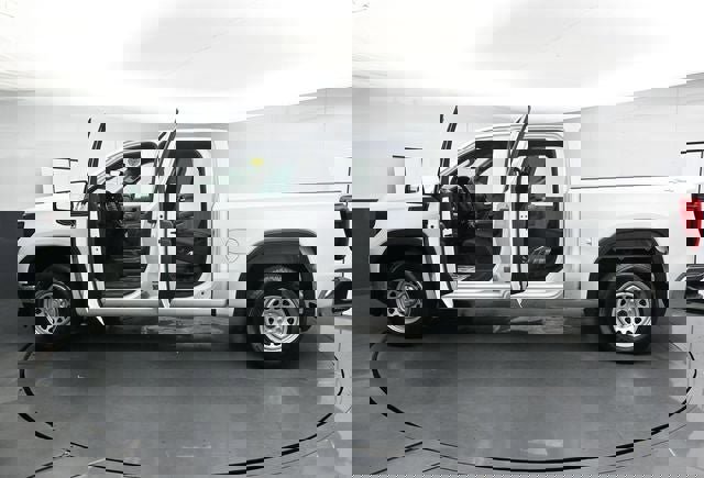 Used 2023 GMC Sierra 1500 Pro w/ Pro Value Package image 38