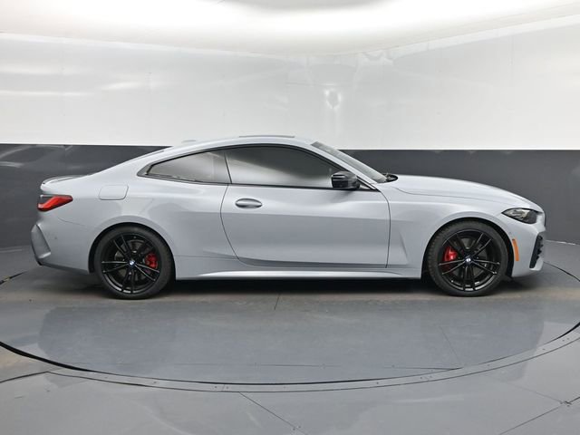 Used 2024 BMW M440i Coupe w/ Premium Package RWD image 2