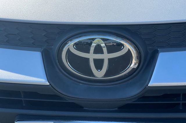 Used 2023 Toyota Corolla LE image 35