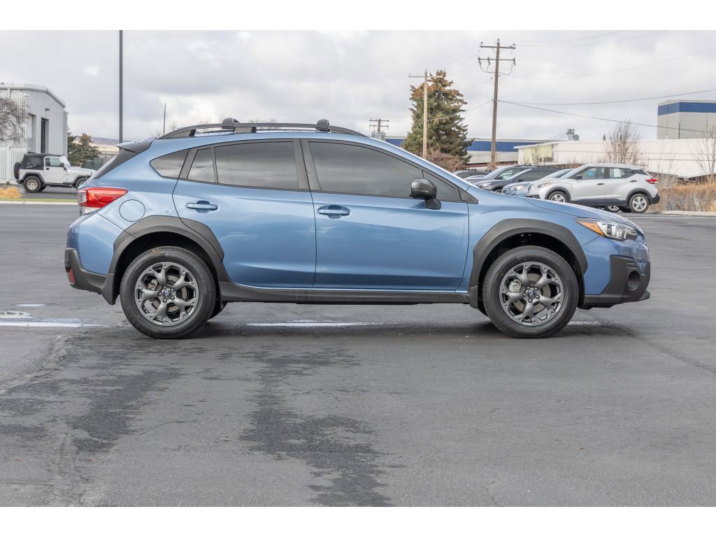 Used 2022 Subaru Crosstrek 2.5i Sport w/ Moonroof Package image 2