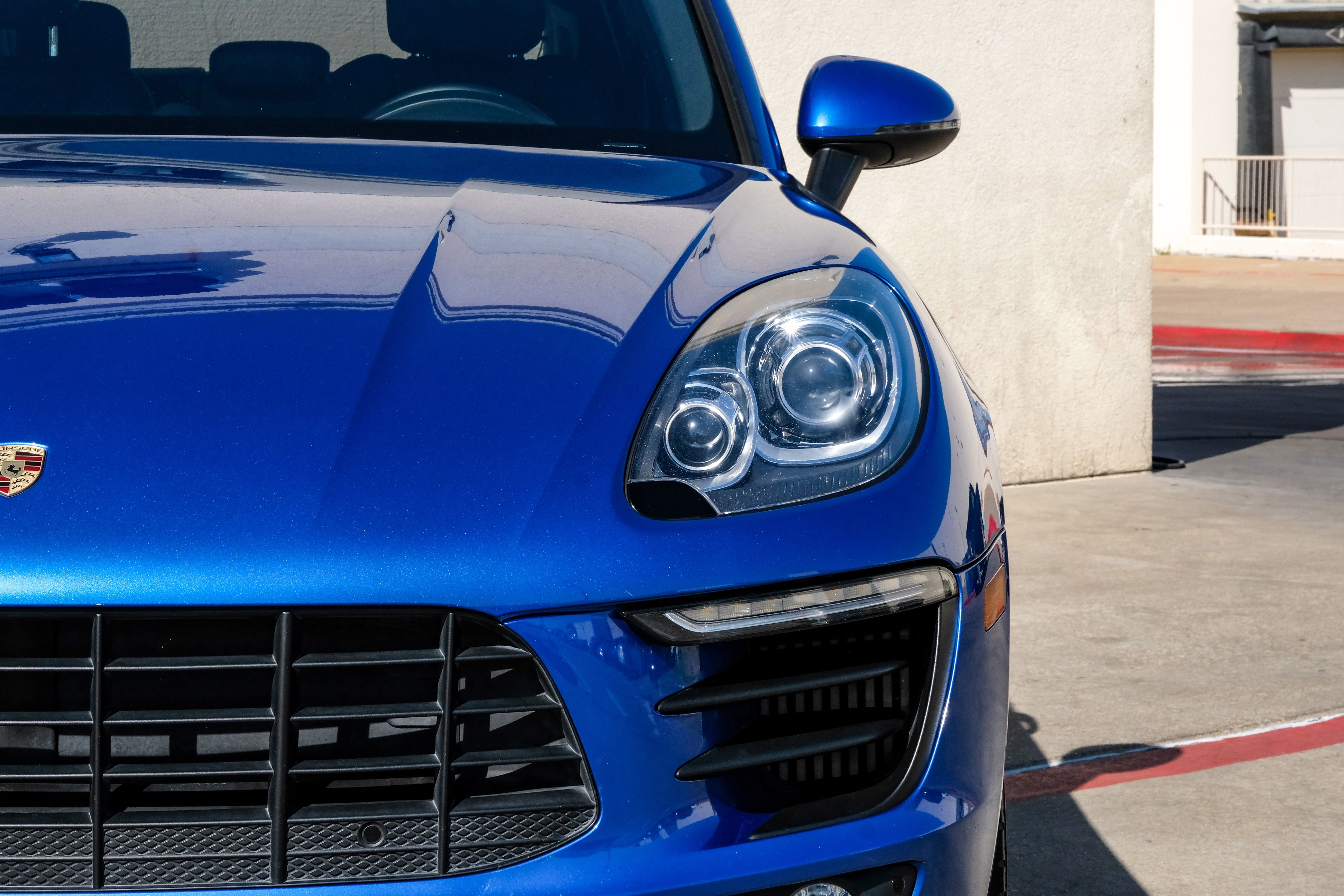 Used 2017 Porsche Macan S image 44