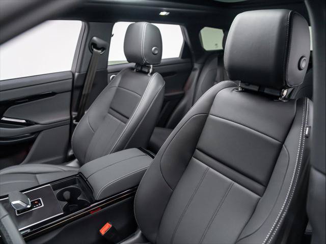 New 2026 Land Rover Range Rover Evoque Hoxton AWD/4WD image 16