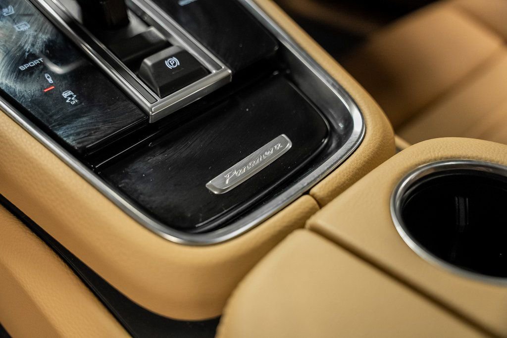 Used 2023 Porsche Panamera Platinum Edition image 51