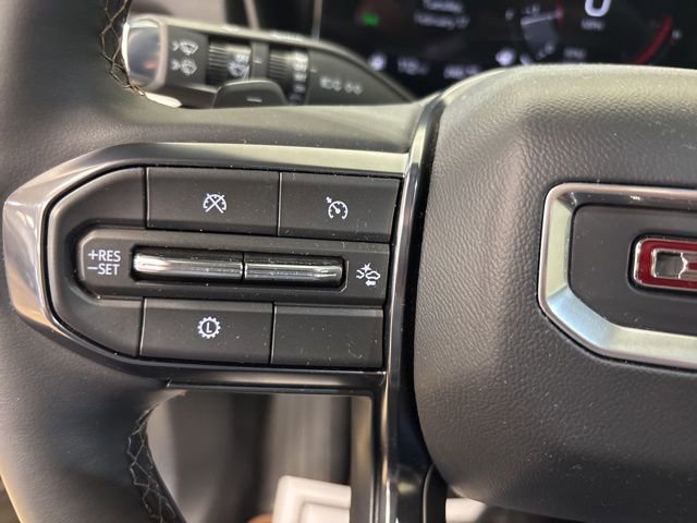 Used 2026 GMC Terrain AT4 w/ Technology Package II image 28