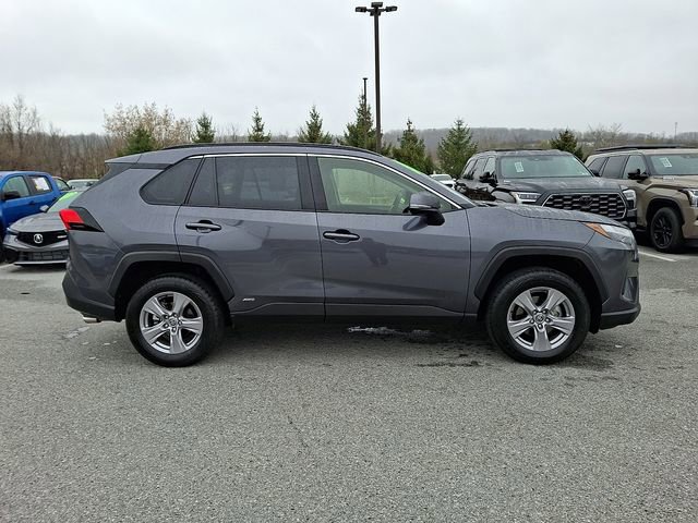 Certified 2025 Toyota RAV4 XLE AWD/4WD image 7