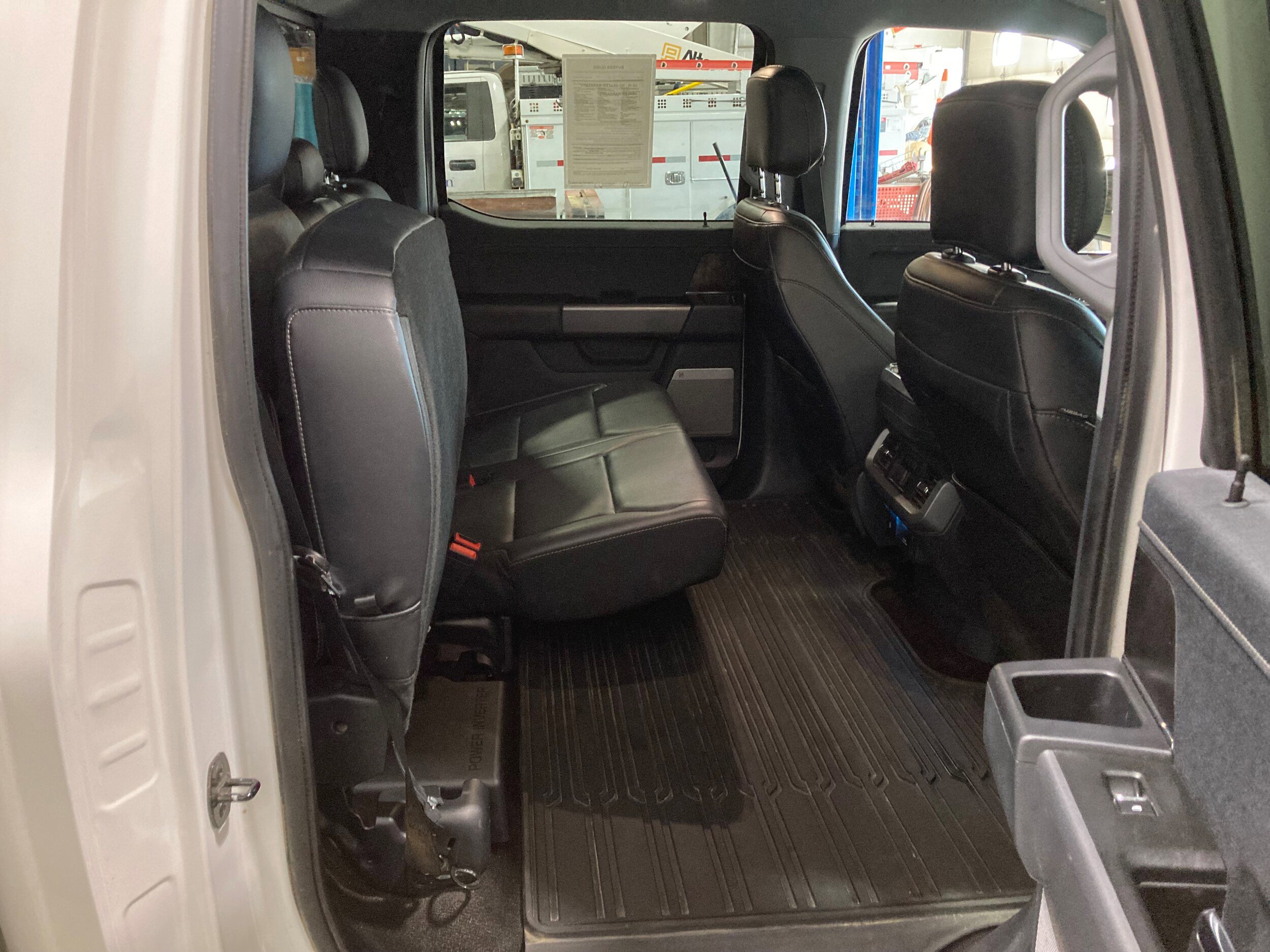 Used 2021 Ford F150 Lariat w/ Equipment Group 502A High AWD/4WD image 11