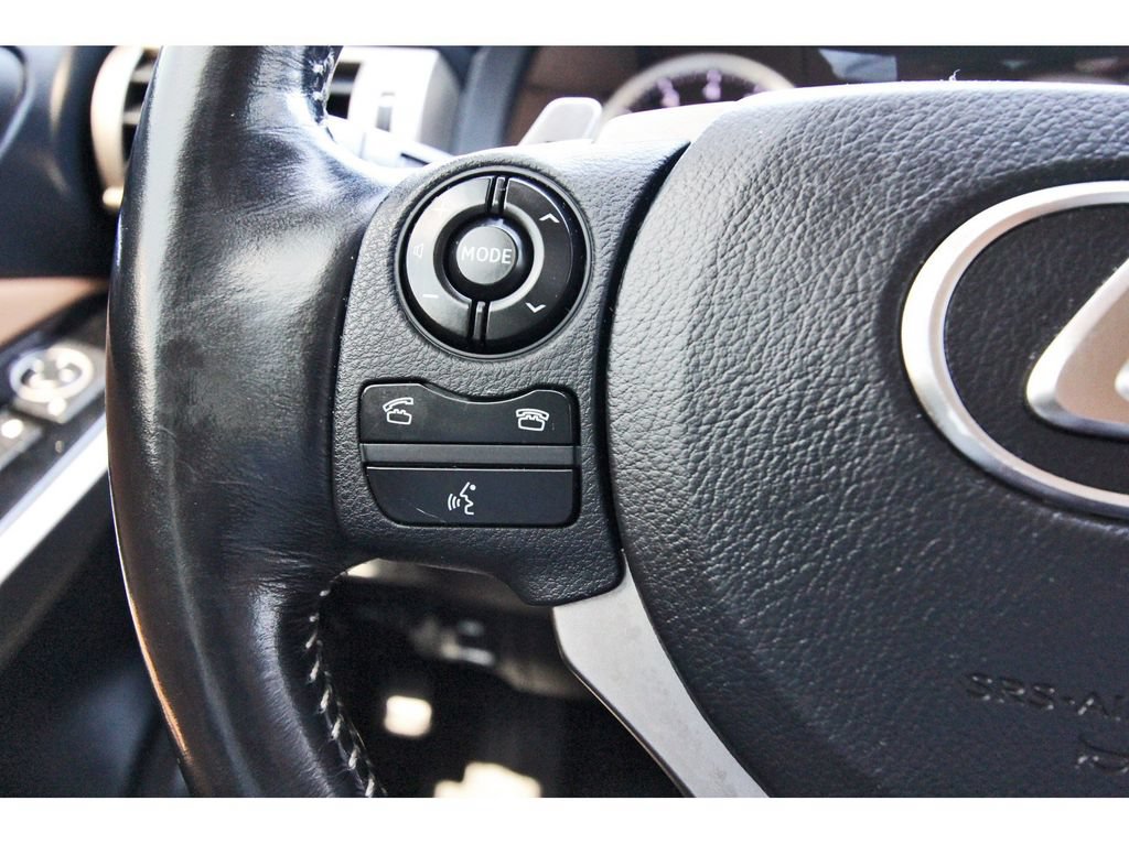 Used 2016 Lexus IS 300 AWD w/ Premium Package image 19
