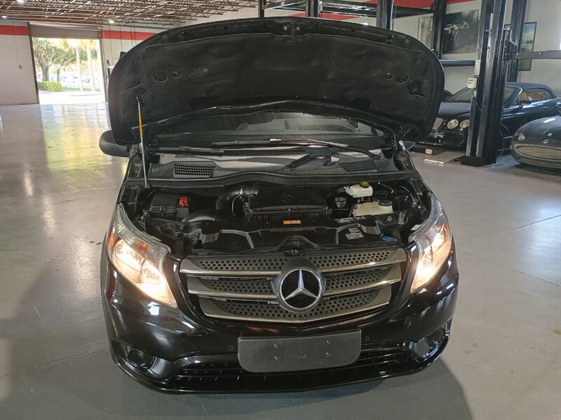 Used 2020 Mercedes-Benz Metris Passenger image 40