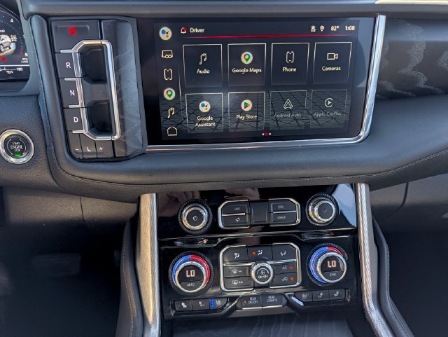 Used 2022 GMC Yukon XL Denali AWD/4WD image 17