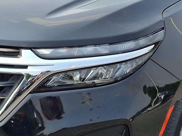 Used 2023 Chevrolet Equinox LS w/ Driver Confidence II Package FWD image 12