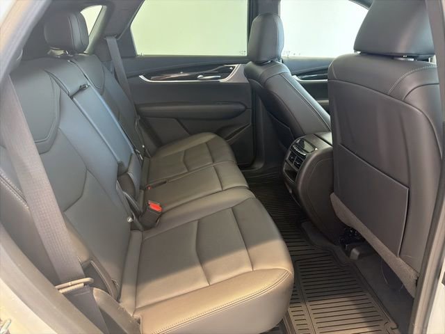 Certified 2023 Cadillac XT5 Premium Luxury image 11