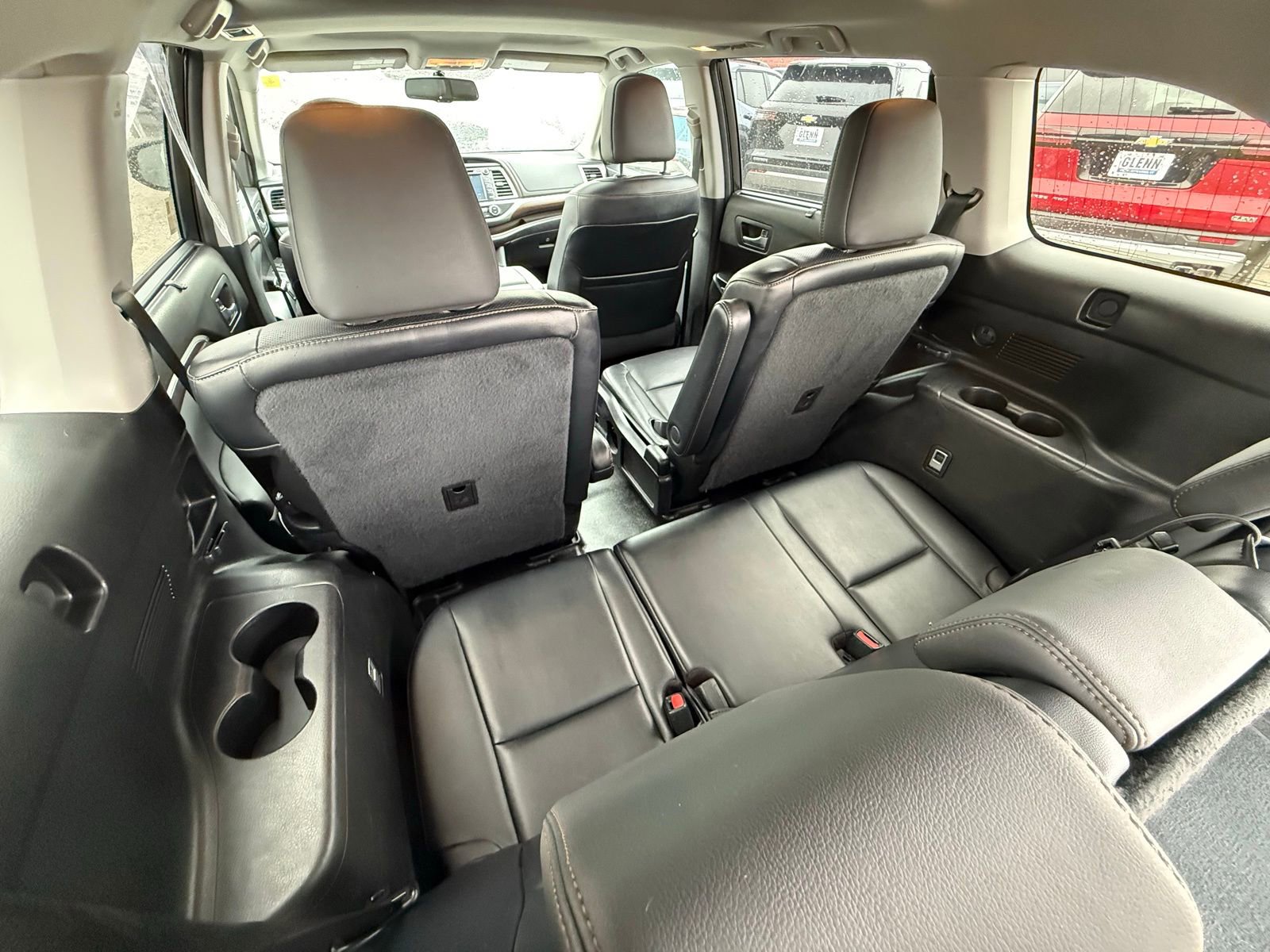 Used 2015 Toyota Highlander Limited image 25