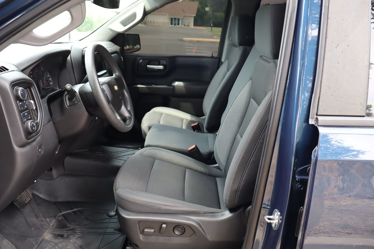 Used 2022 Chevrolet Silverado 1500 Custom AWD/4WD image 19