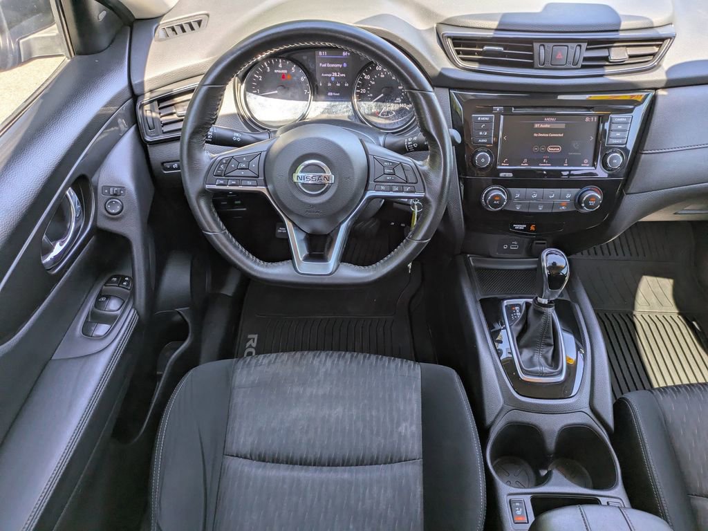 Used 2019 Nissan Rogue S w/ Special Edition Package FWD image 16