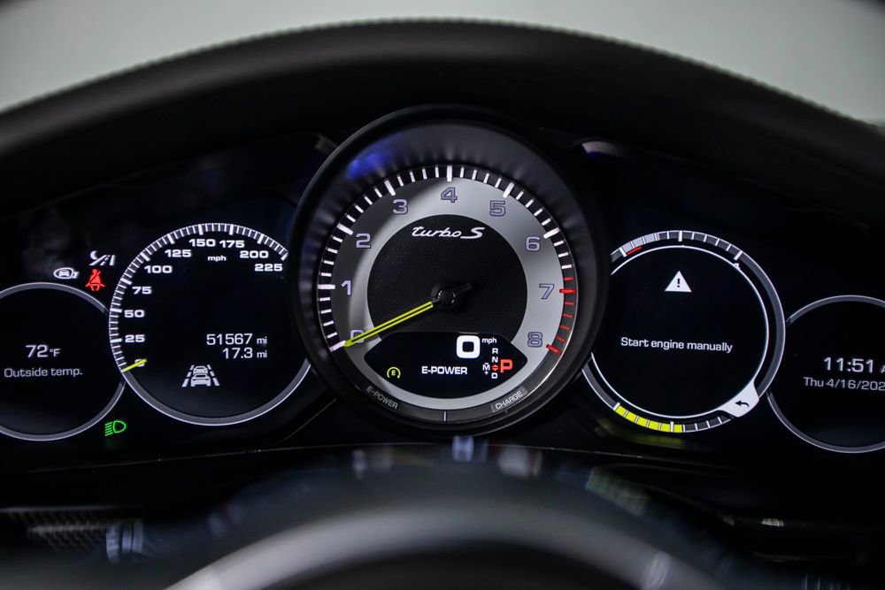 Used 2018 Porsche Panamera Turbo S Executive image 33