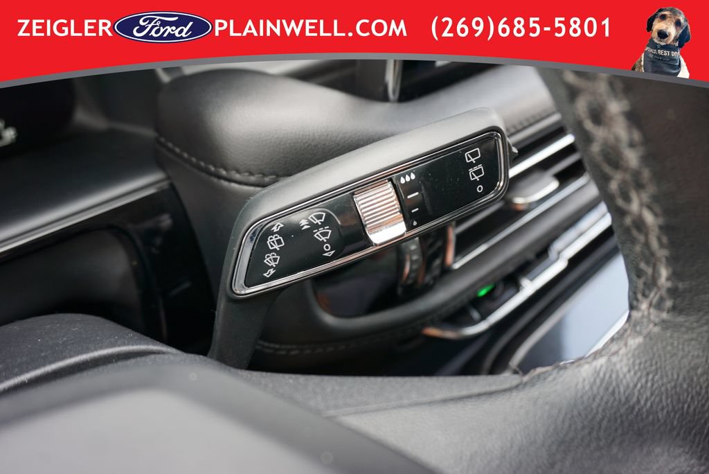 Used 2022 Lincoln Nautilus AWD w/ Premium Package image 28