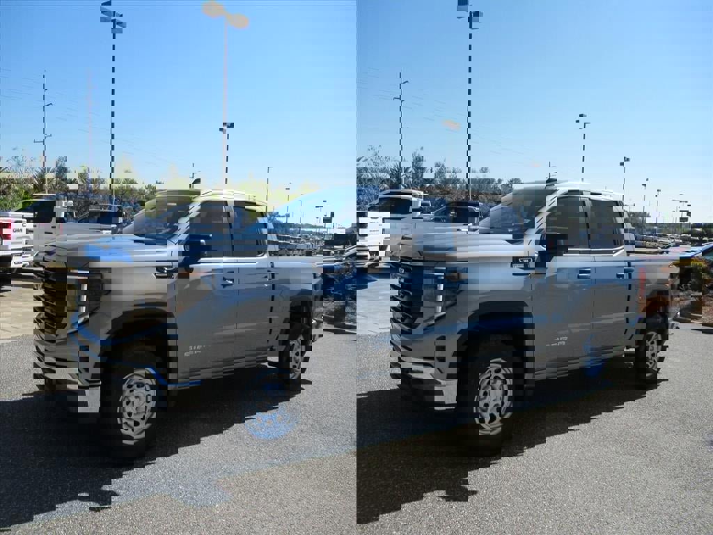 New 2026 GMC Sierra 1500 Pro w/ Pro Value Package image 3