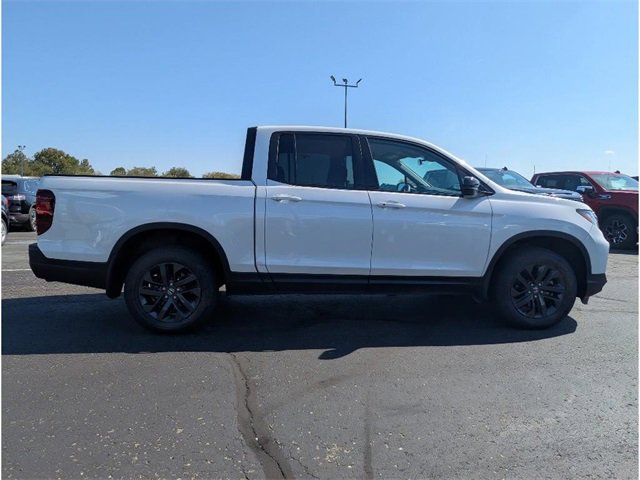 Used 2023 Honda Ridgeline Sport image 8