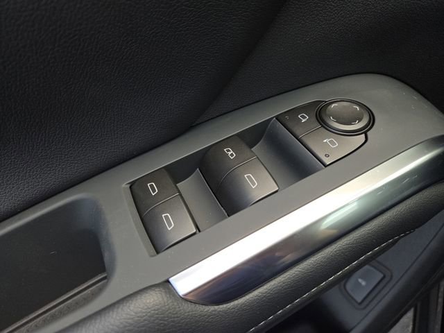 New 2026 Chevrolet Traverse LT w/ Driver Confidence Package FWD image 10