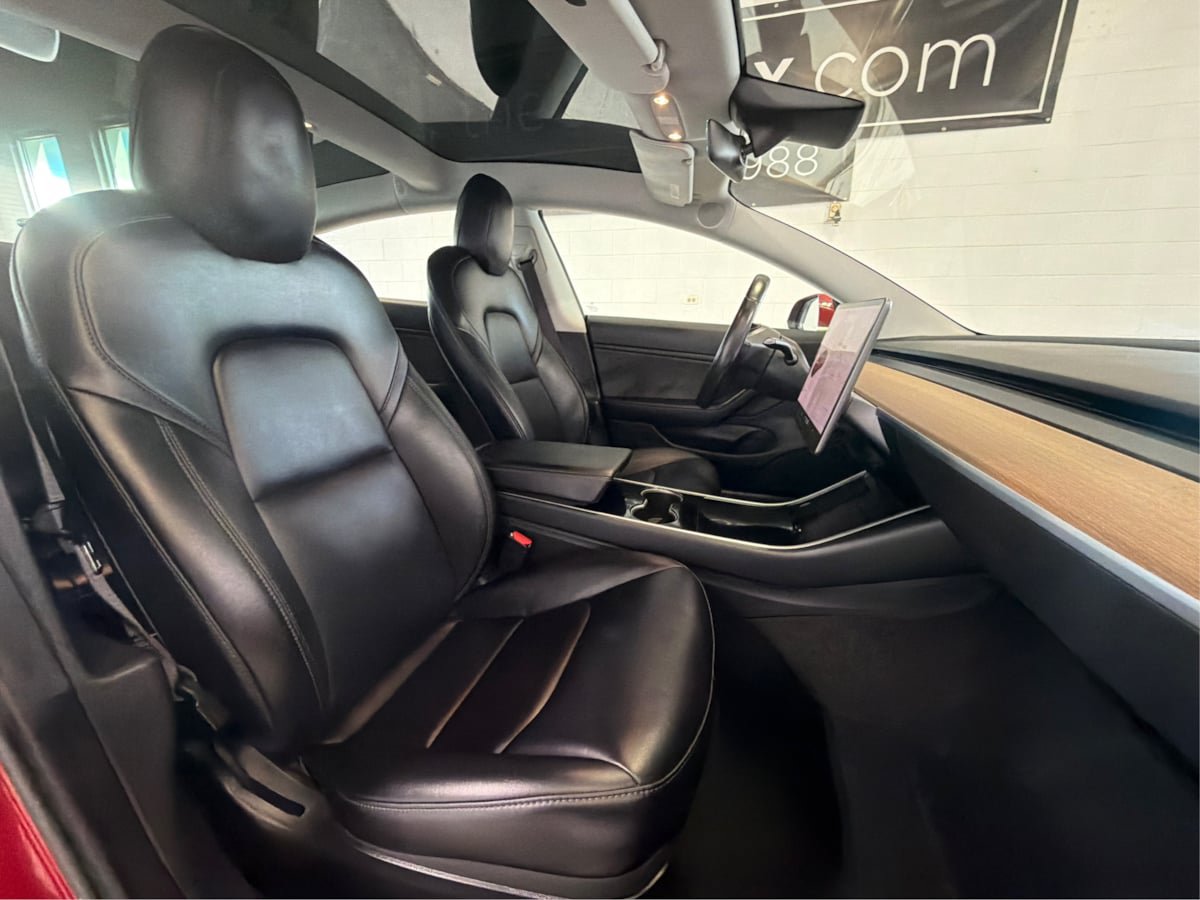 Used 2018 Tesla Model 3 Long Range AWD/4WD image 14