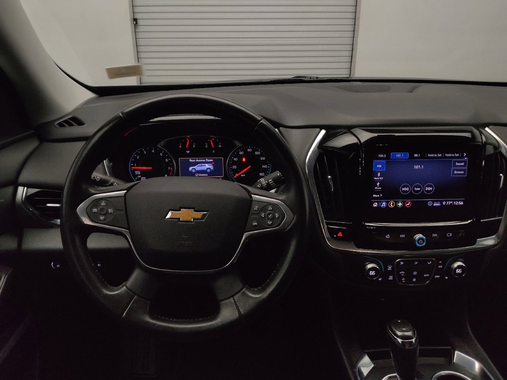 Used 2020 Chevrolet Traverse LT FWD image 22