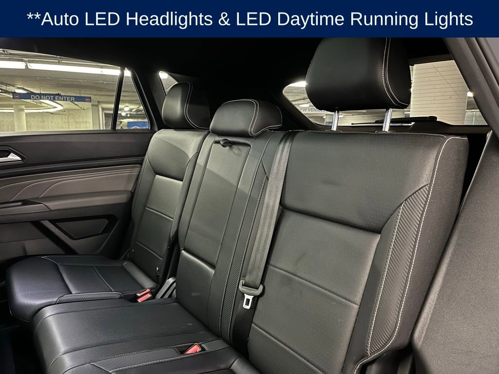Used 2023 Volkswagen Atlas Cross Sport SEL R-Line image 22