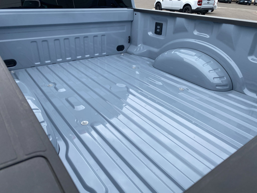 New 2026 Ford F250 4x4 Crew Cab Super Duty image 4