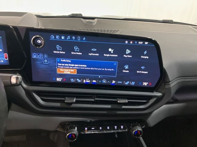 Used 2025 Chevrolet Silverado EV LT image 17