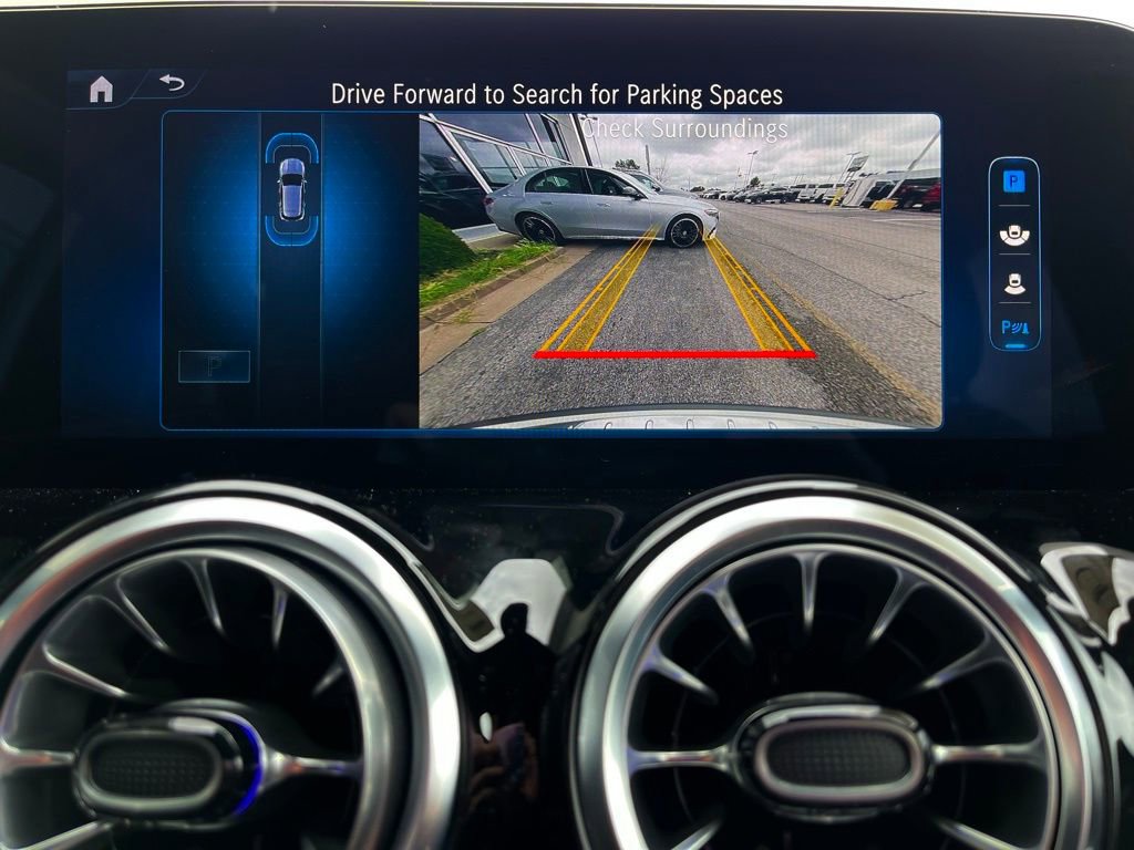 Certified 2025 Mercedes-Benz GLA 250 4MATIC image 56