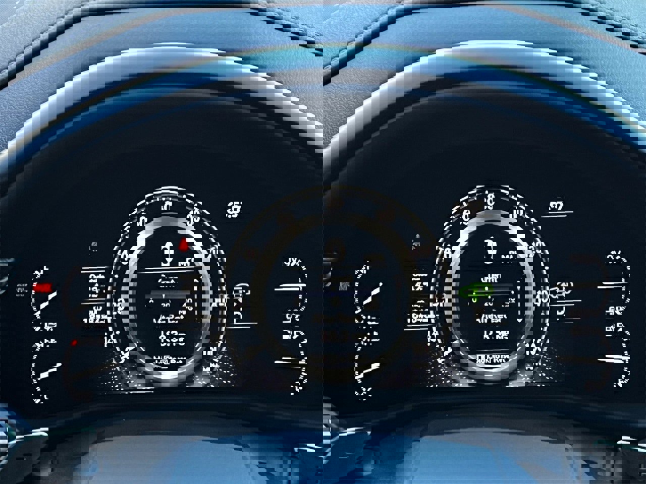 Used 2024 Lexus LX 600 4WD w/ Luxury Package image 13