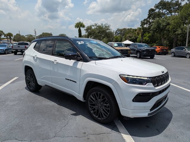 Used 2023 Jeep Compass High Altitude w/ Driver Assist Group I AWD/4WD image 2