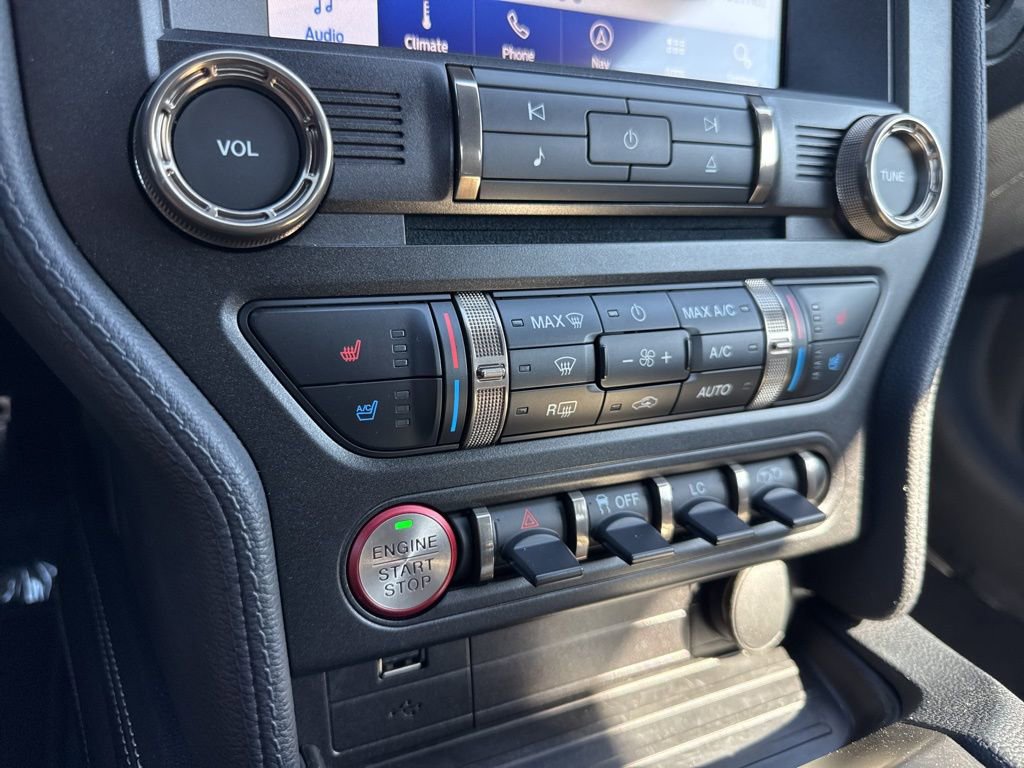 Used 2020 Ford Mustang Shelby GT350 w/ Technology Package image 21