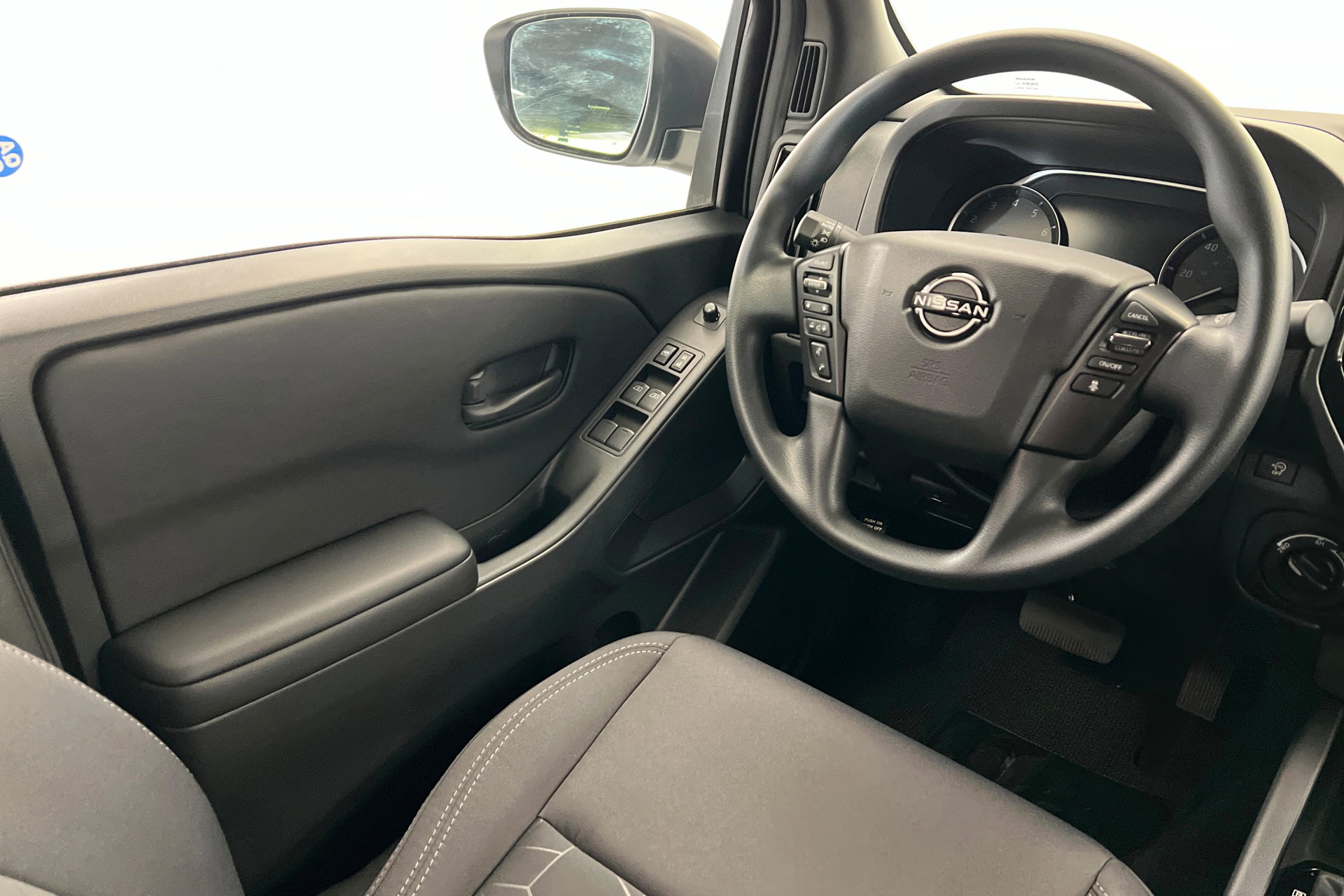 New 2026 Nissan Frontier SV w/ Tow Package AWD/4WD image 11