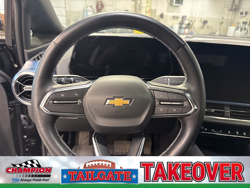Used 2024 Chevrolet Equinox EV LT AWD/4WD image 18