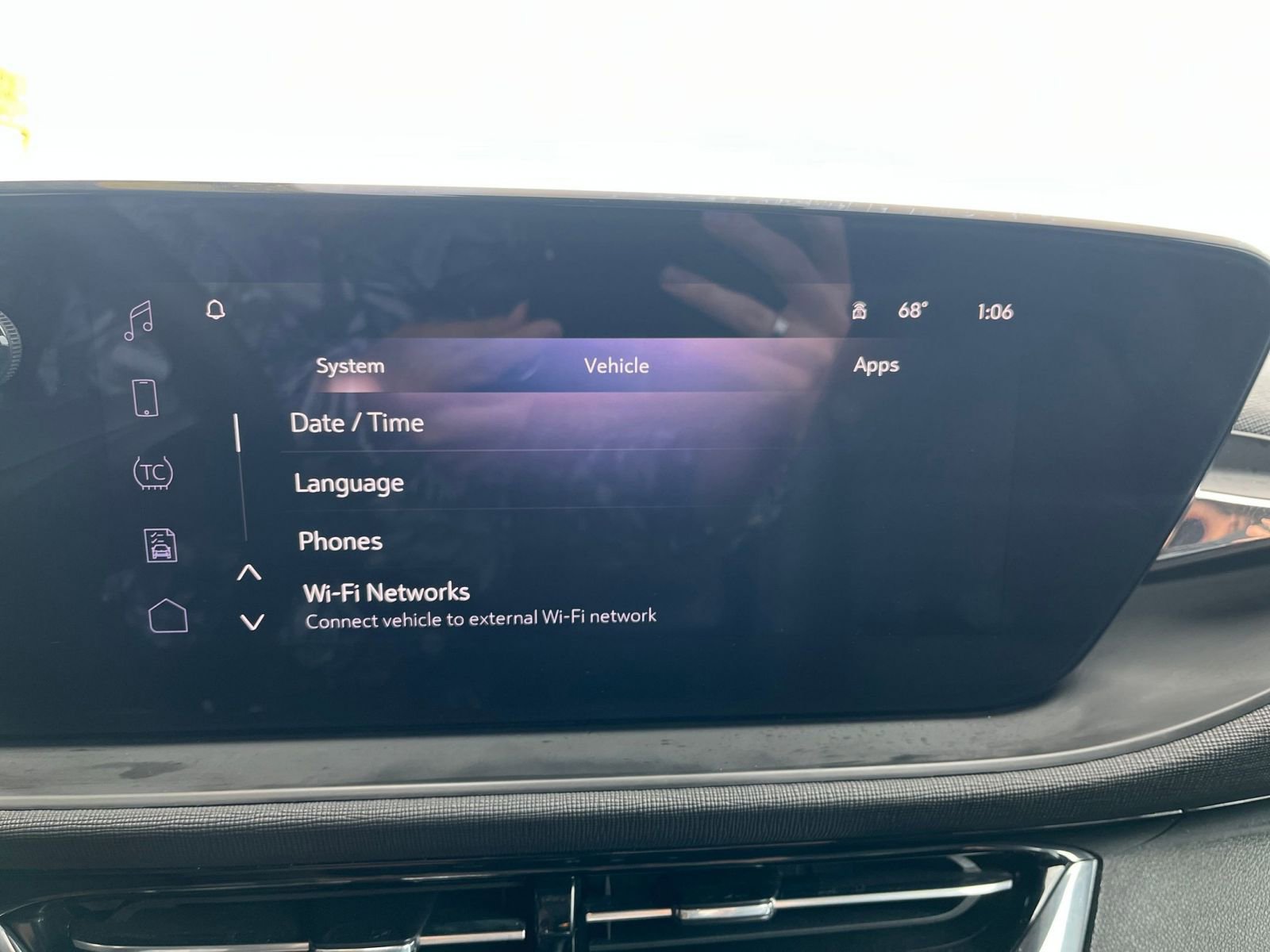 Used 2025 Buick Envista Sport Touring image 20