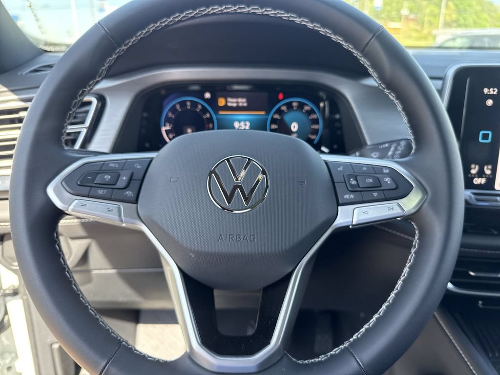 New 2026 Volkswagen Atlas Cross Sport SE AWD/4WD image 18