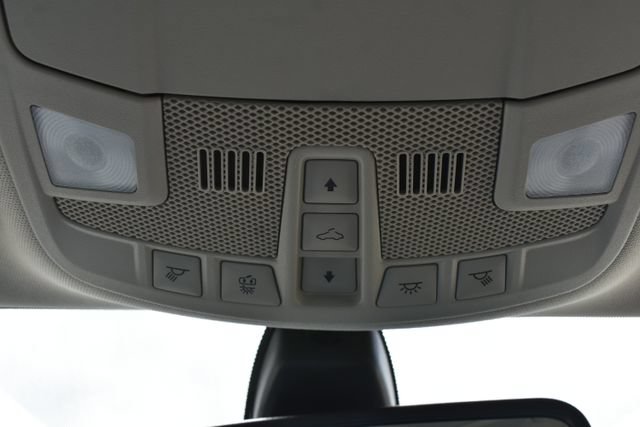 Used 2019 Ford Fusion Energi Titanium FWD image 34