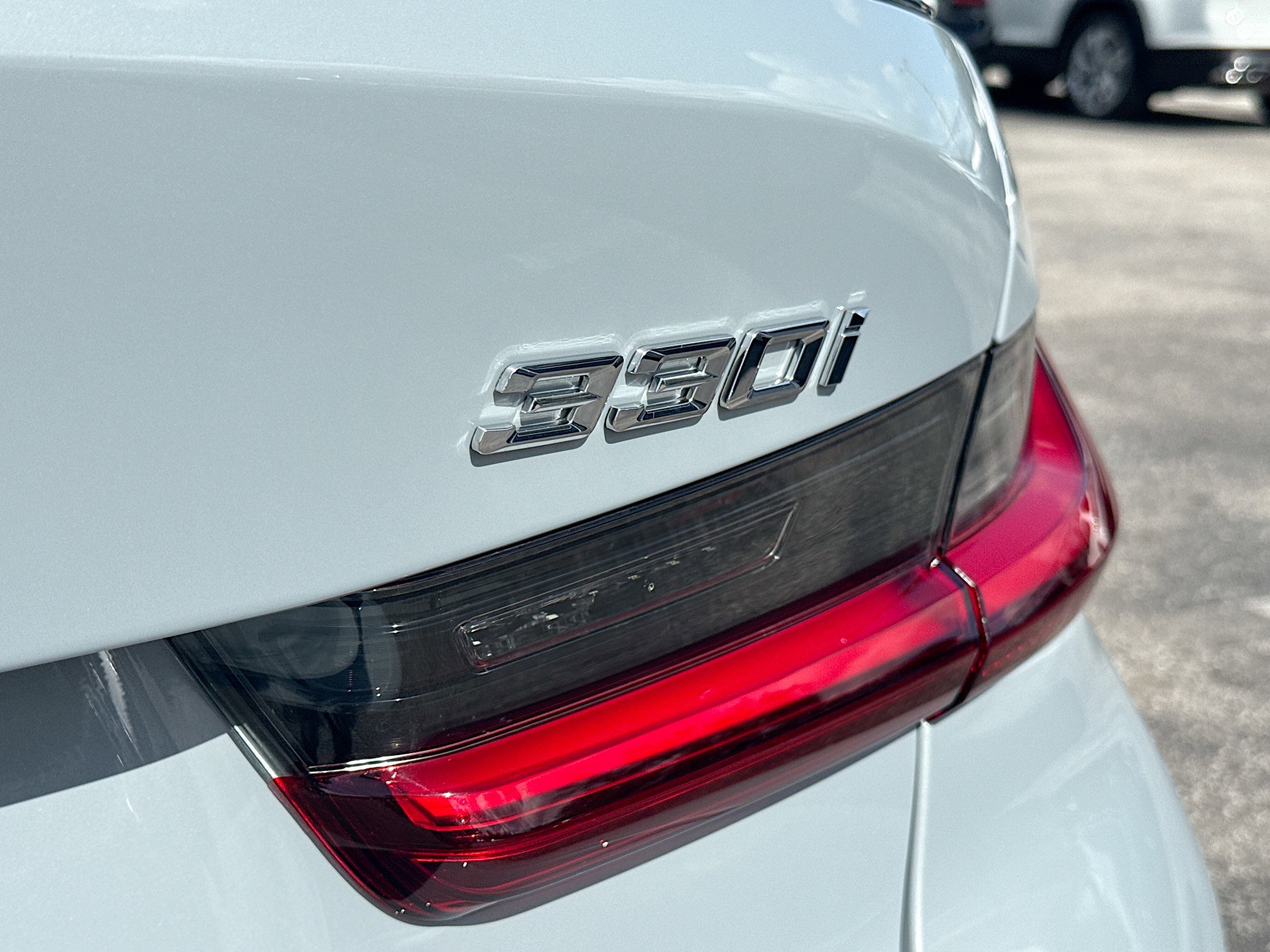 New 2026 BMW 330i Sedan w/ M Sport Package RWD image 11