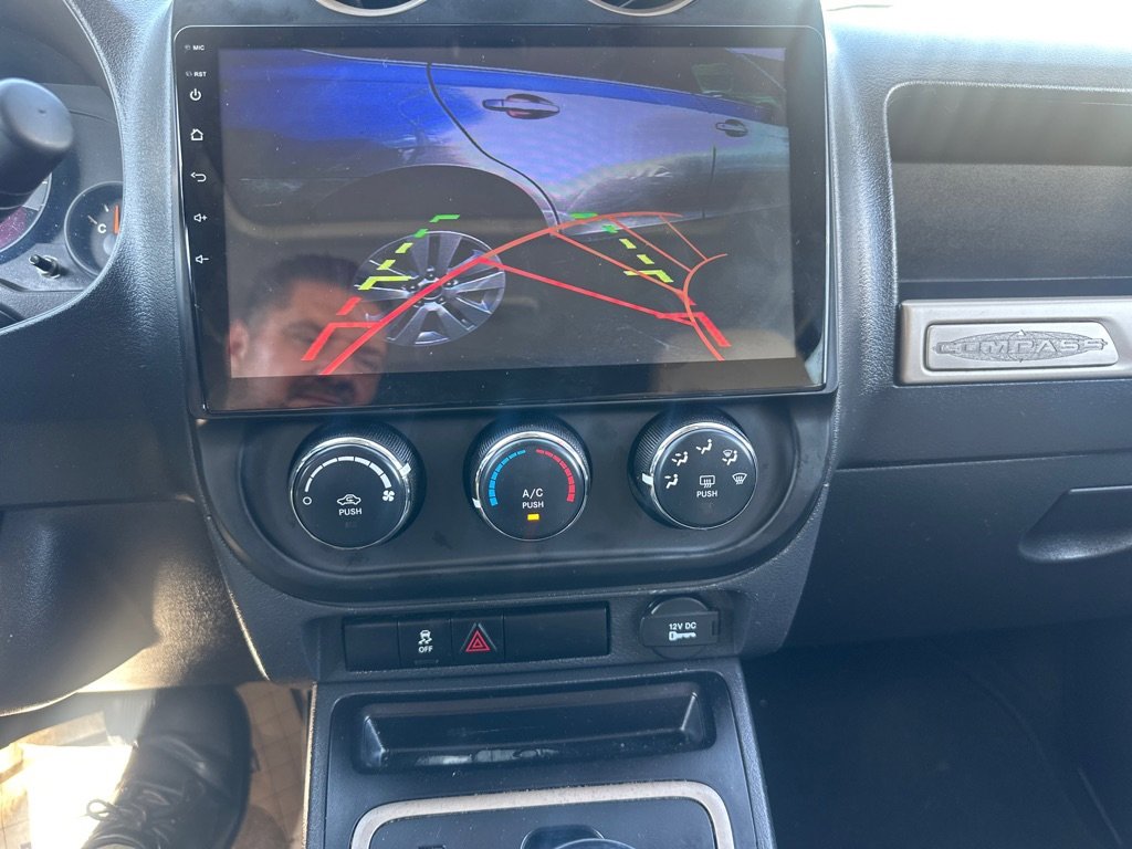 Used 2016 Jeep Compass 75th Anniversary w/ Power Value Group image 18