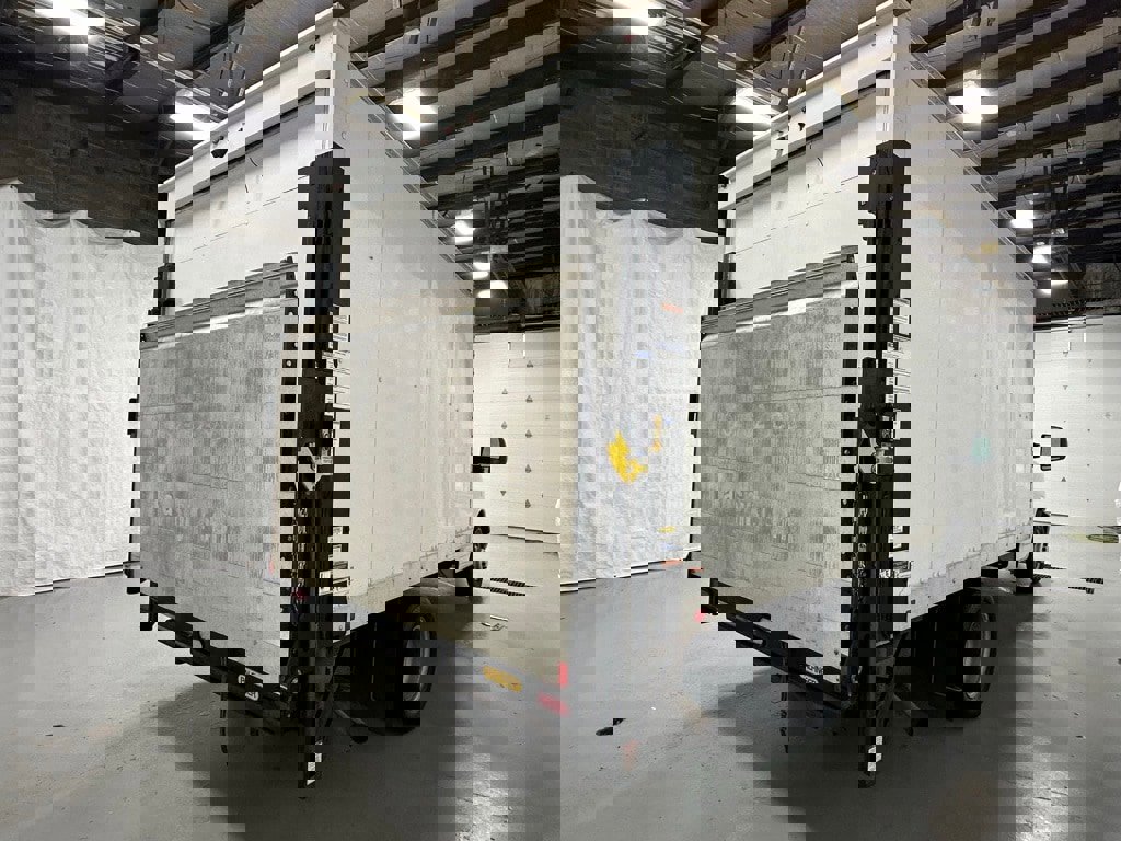 Used 2022 Chevrolet Express 3500 w/ Power Convenience Package image 7