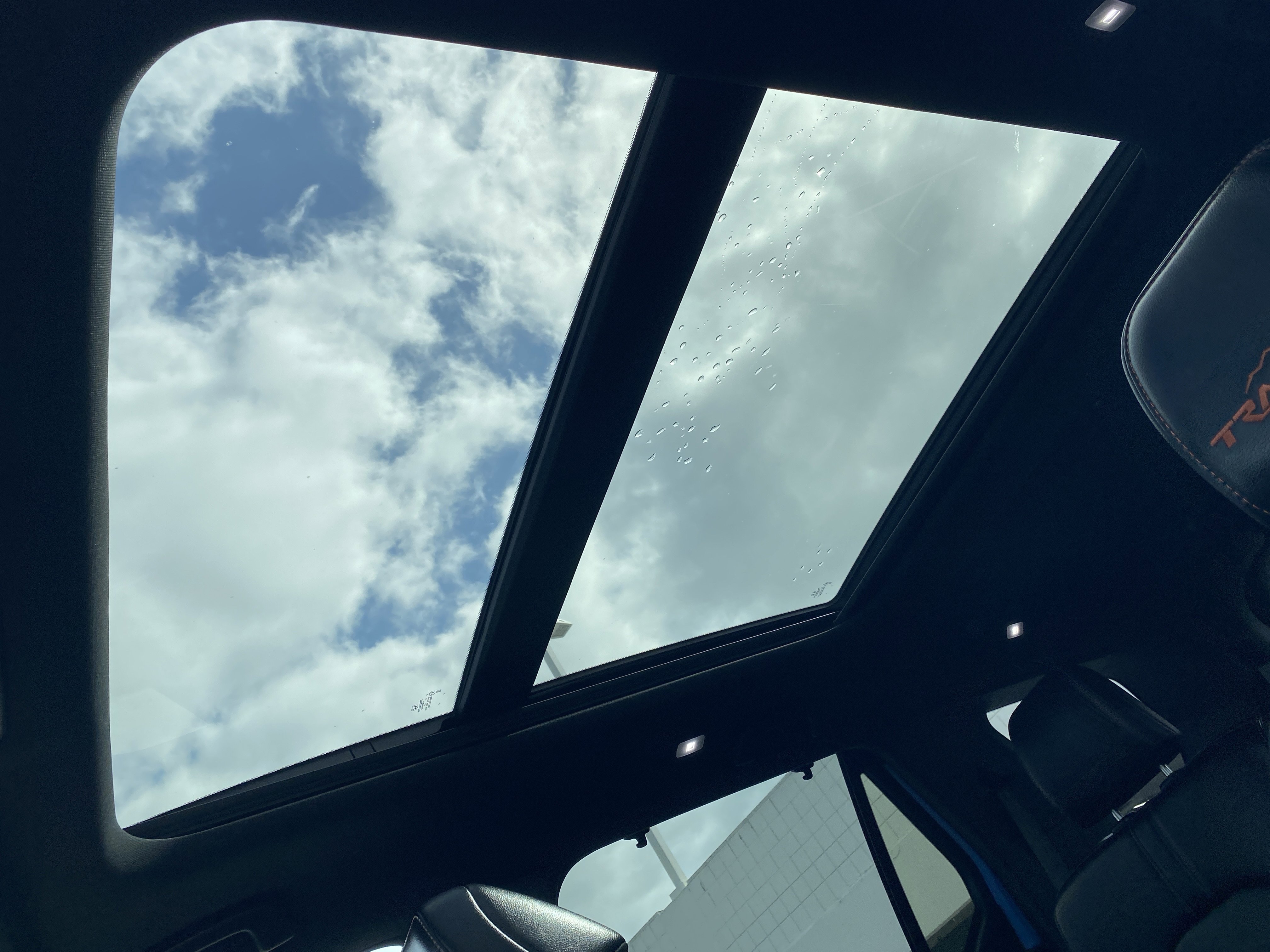 Used 2024 Honda Pilot TrailSport image 19