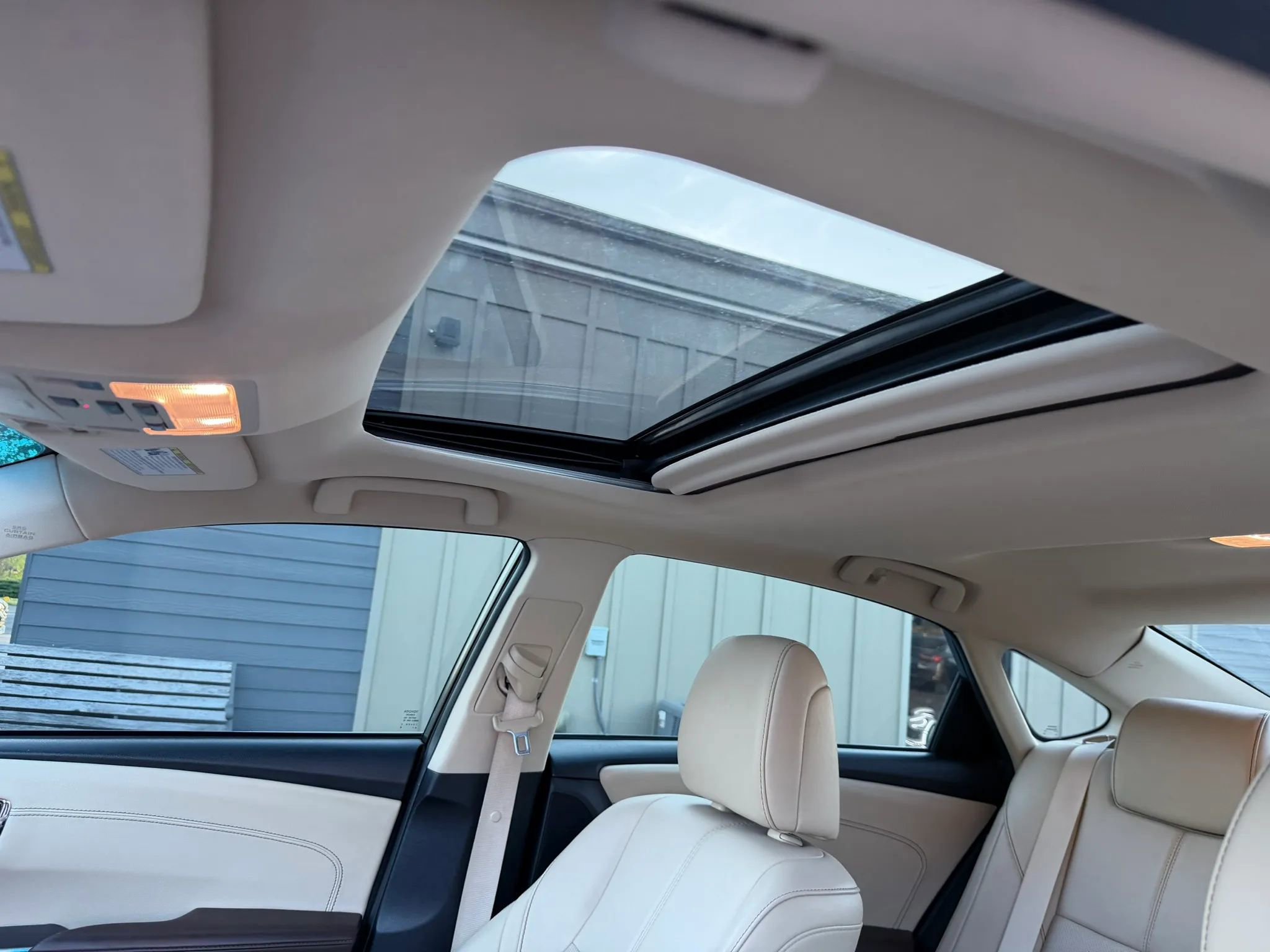 Used 2017 Toyota Avalon Limited FWD image 38