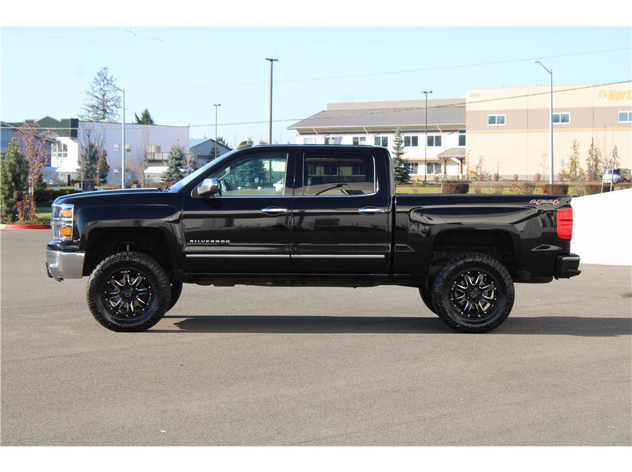 Used 2015 Chevrolet Silverado 1500 LTZ image 2