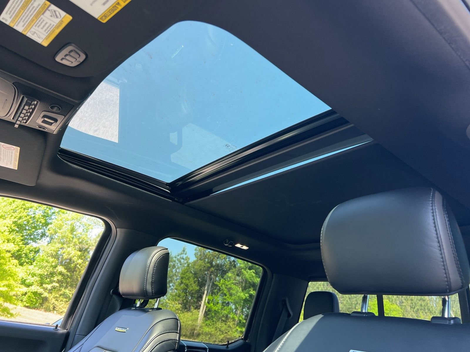 Used 2017 Ford F250 Platinum w/ Platinum Ultimate Package image 37