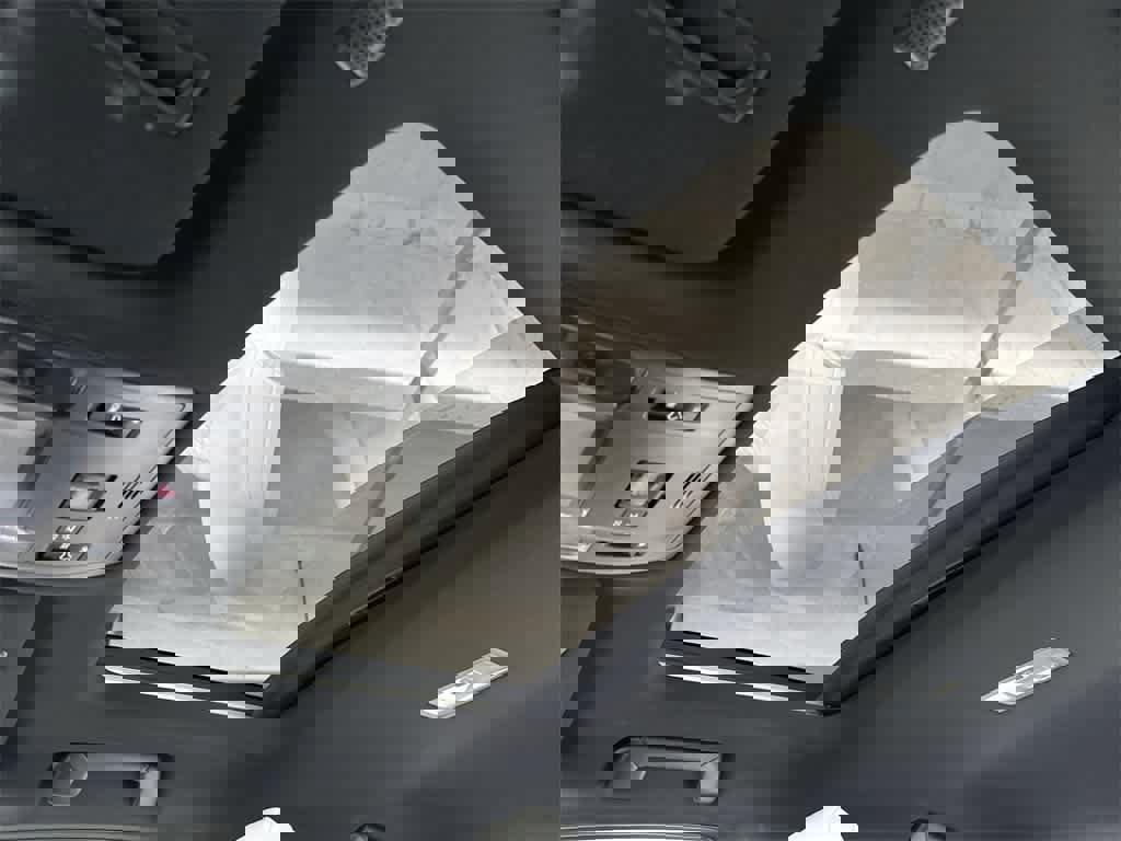 Used 2022 Lexus UX 250h w/ Premium Package image 17