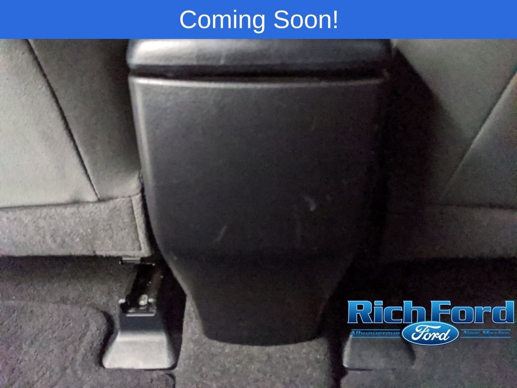 Used 2015 Toyota RAV4 LE image 19
