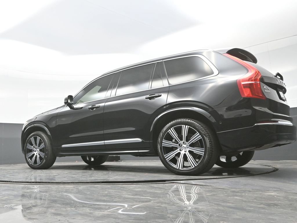 Used 2023 Volvo XC90 B6 Ultimate w/ Lounge Package image 26