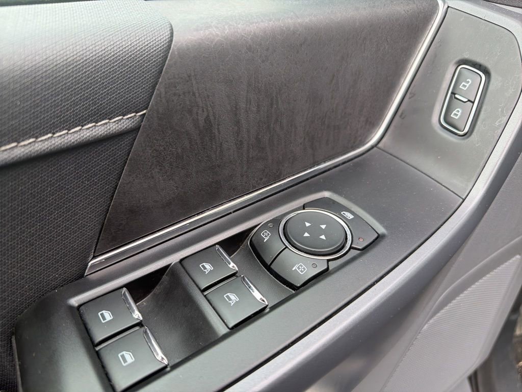 Used 2025 Ford F150 XLT w/ Equipment Group 301A Standard image 15