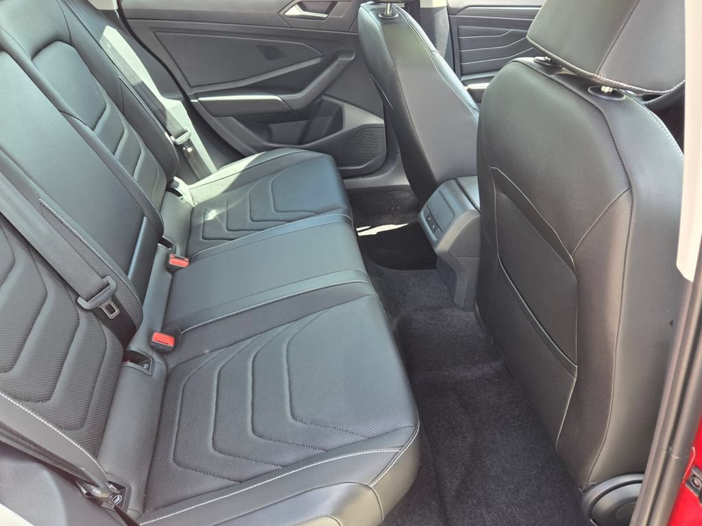 Certified 2023 Volkswagen Jetta SEL FWD image 17